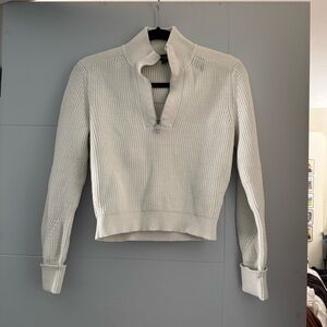 Club Monaco Off-White Ribbed Turtleneck Sweater